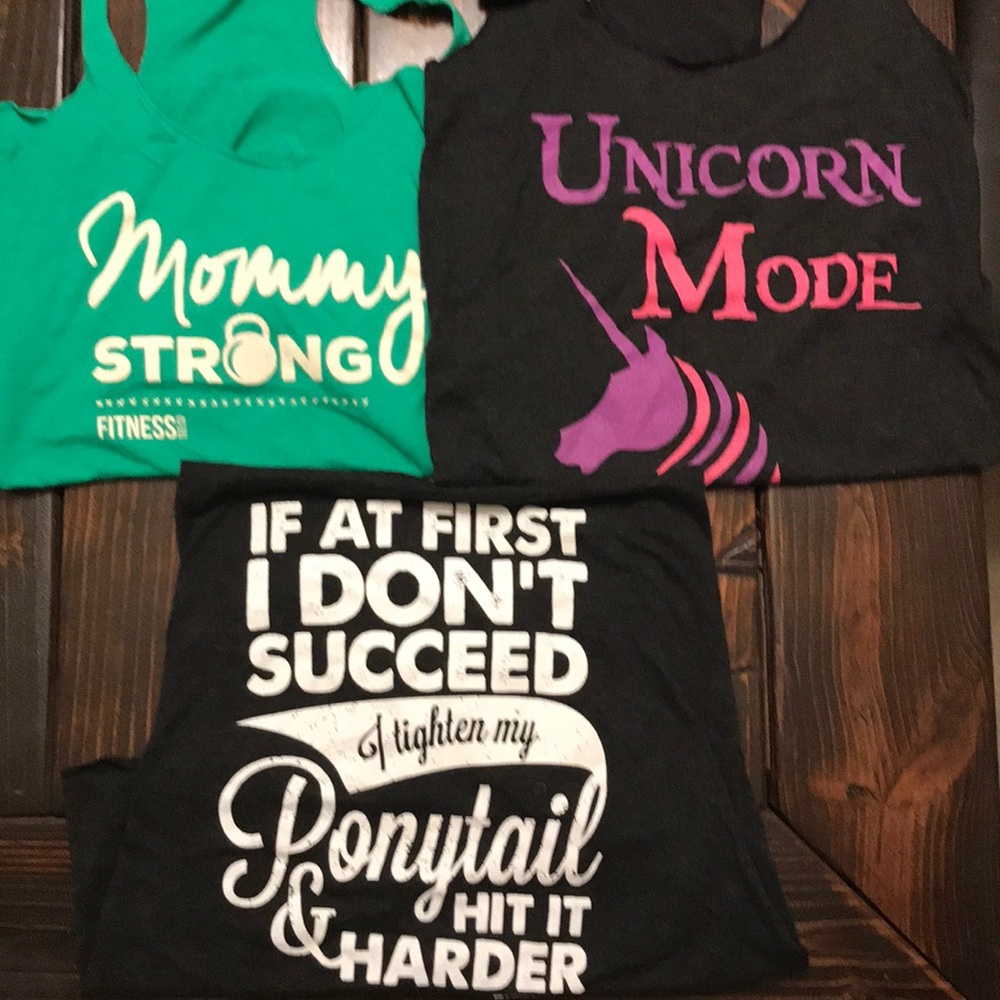 💕Set of 3 workout tanks size S 💪🏻